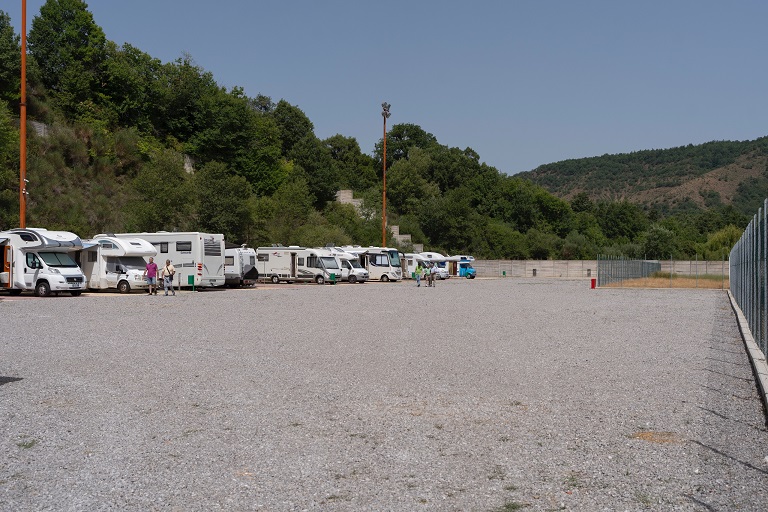 AREA SOSTA CAMPER CARBONE